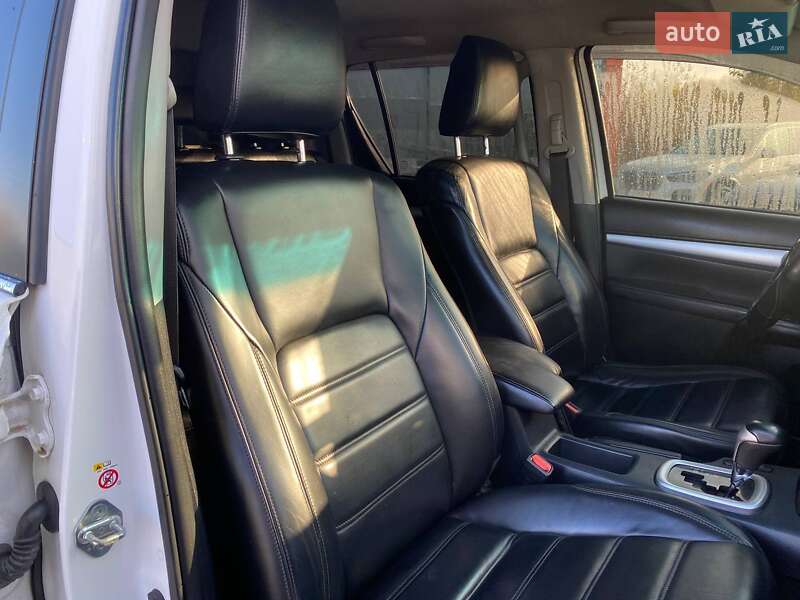 Пикап Toyota Hilux 2016 в Львове фото 26 Пикап Toyota Hilux 2016 в Львове
