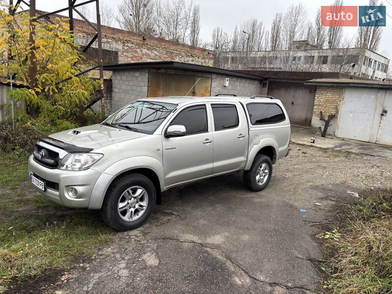 Пикап Toyota Hilux 2009 в Киеве фото 6 Пикап Toyota Hilux 2009 в Киеве