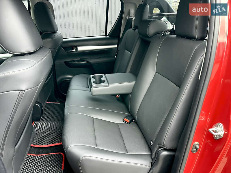 Пикап Toyota Hilux 2018 в Киеве