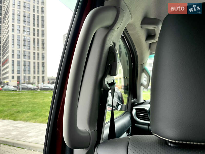 Пикап Toyota Hilux 2018 в Киеве