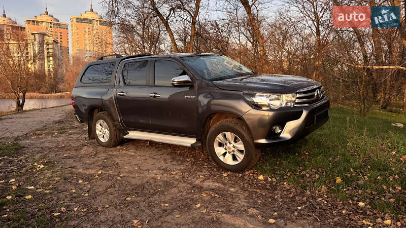 Пикап Toyota Hilux 2017 в Киеве