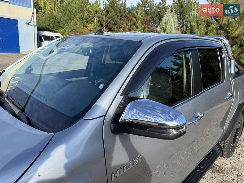 Пикап Toyota Hilux 2021 в Днепре фото 14 Пикап Toyota Hilux 2021 в Днепре