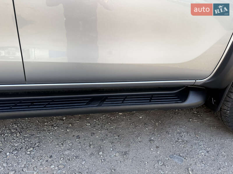Пикап Toyota Hilux 2021 в Днепре фото 17 Пикап Toyota Hilux 2021 в Днепре