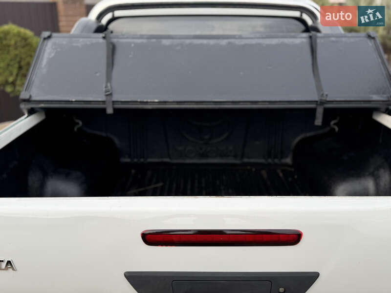 Пікап Toyota Hilux 2017 в Миколаєві