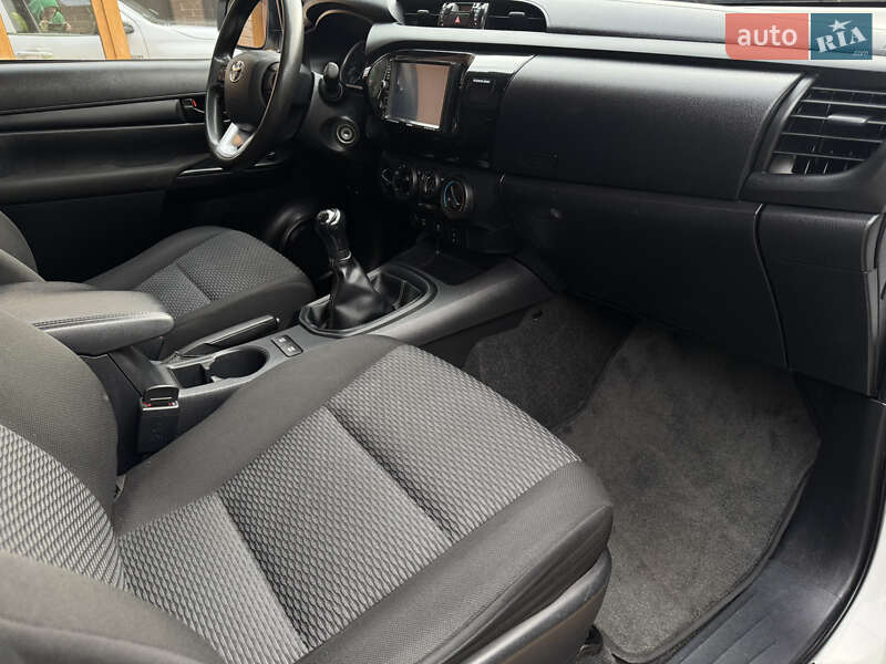 Пікап Toyota Hilux 2017 в Миколаєві