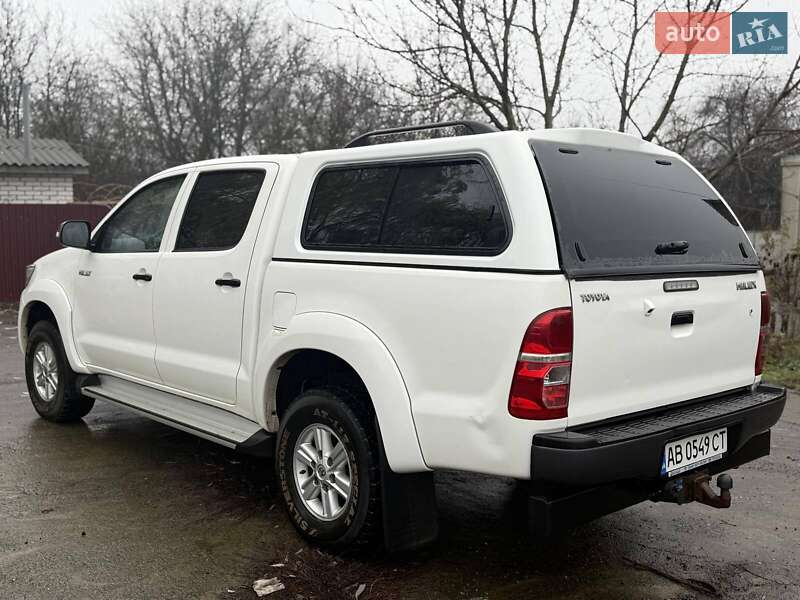 Пикап Toyota Hilux 2014 в Виннице