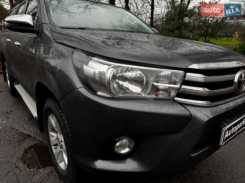 Пикап Toyota Hilux 2017 в Киеве