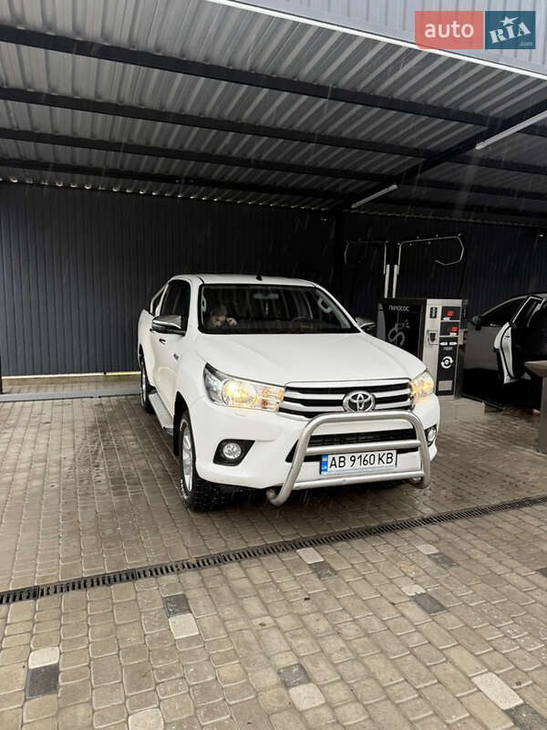Пикап Toyota Hilux 2019 в Виннице фото 2 Пикап Toyota Hilux 2019 в Виннице