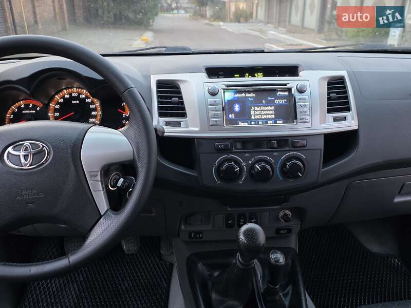 Пикап Toyota Hilux 2012 в Одессе