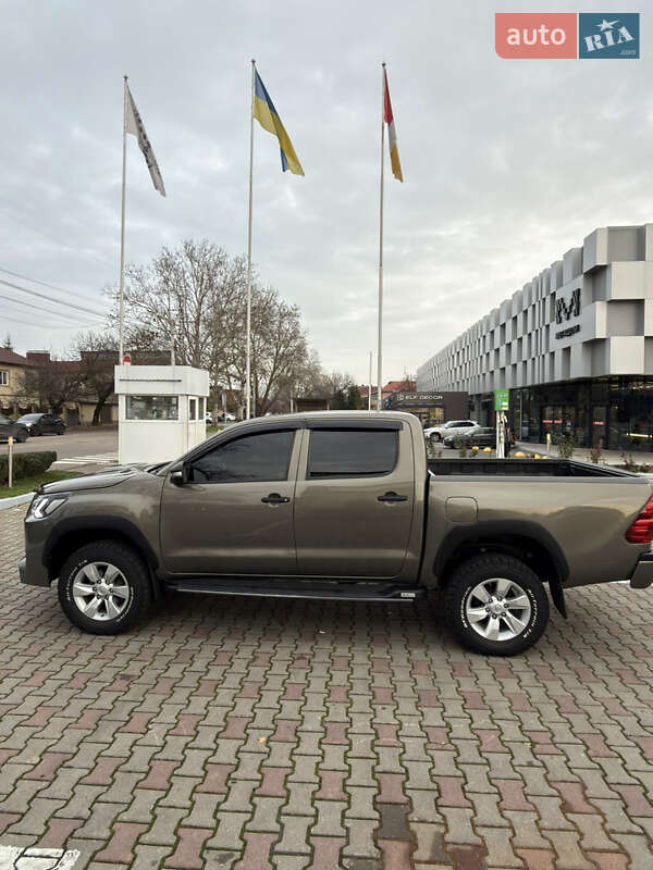 Пикап Toyota Hilux 2014 в Одессе