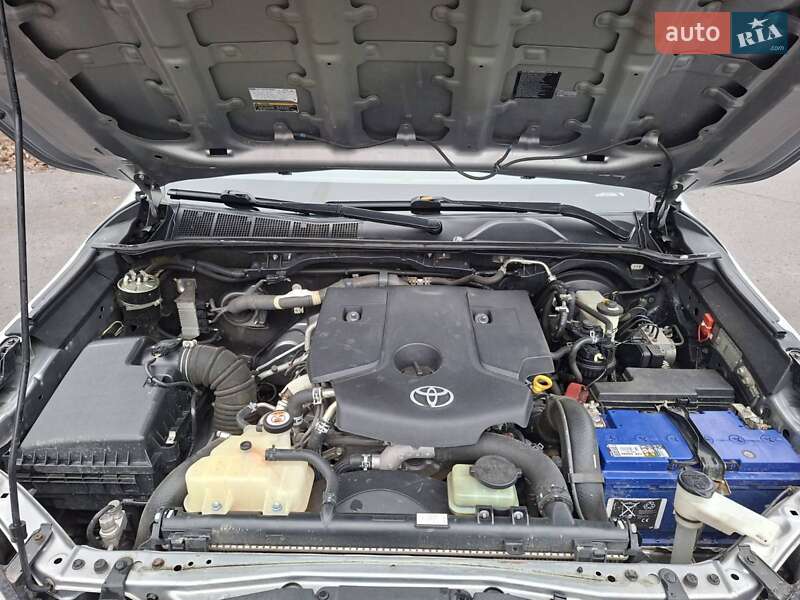 Пікап Toyota Hilux 2017 в Полтаві