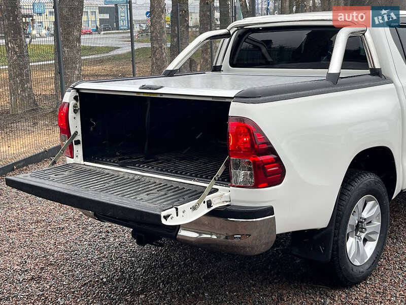 Пікап Toyota Hilux 2016 в Стрию