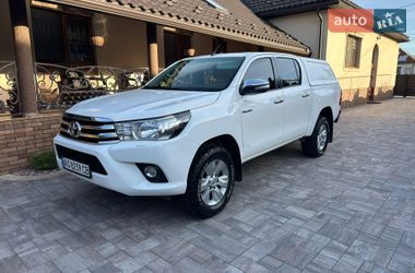 Пикап Toyota Hilux 2016 в Мукачево