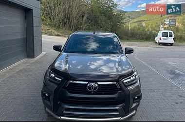 Пикап Toyota Hilux 2021 в Сваляве