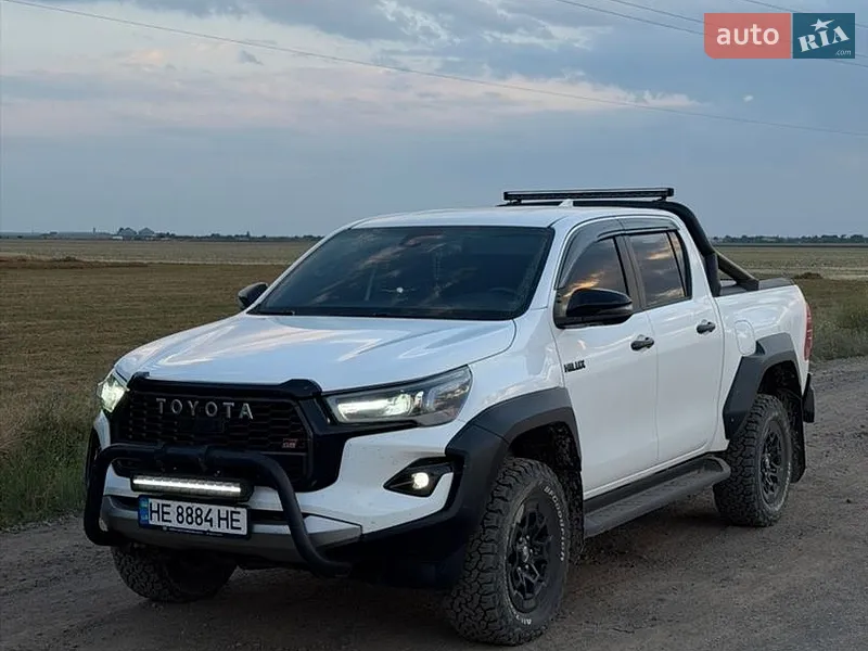 Toyota Hilux 2023