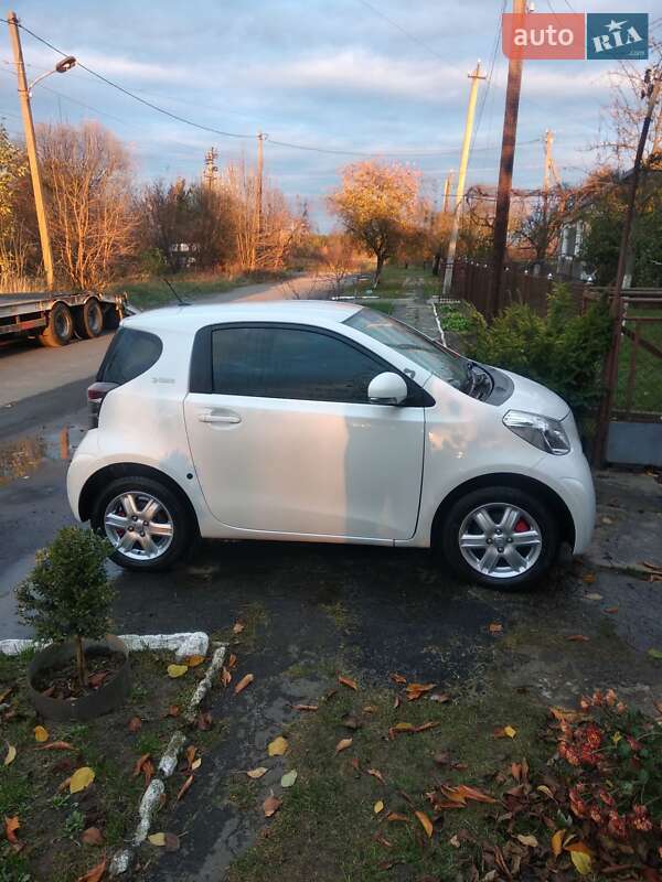Хетчбек Toyota IQ 2009 в Ковелі