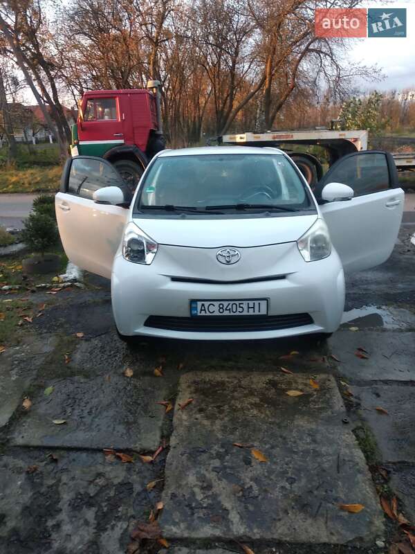 Хетчбек Toyota IQ 2009 в Ковелі