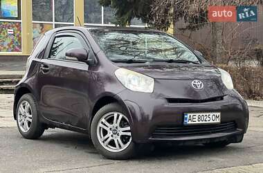 Хетчбек Toyota IQ 2009 в Дніпрі