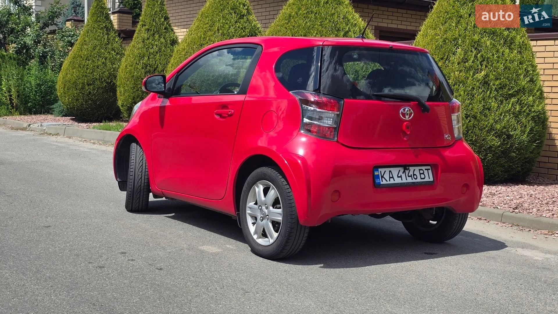 2011 Toyota iQ - мініатюра 4