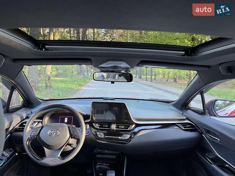 Внедорожник / Кроссовер Toyota Izoa 2020 в Львове