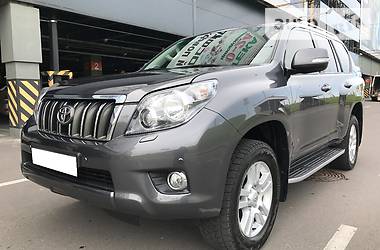 Внедорожник / Кроссовер Toyota Land Cruiser Prado 2011 в Киеве