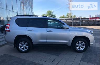 Позашляховик / Кросовер Toyota Land Cruiser Prado 2015 в Одесі