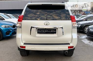  Toyota Land Cruiser Prado 2010 в Киеве