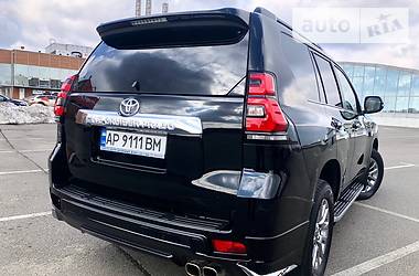 Внедорожник / Кроссовер Toyota Land Cruiser Prado 2018 в Киеве