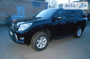 Внедорожник / Кроссовер Toyota Land Cruiser Prado 2010 в Кропивницком