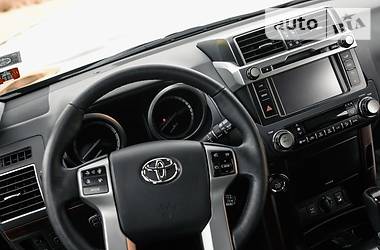 Внедорожник / Кроссовер Toyota Land Cruiser Prado 2017 в Днепре