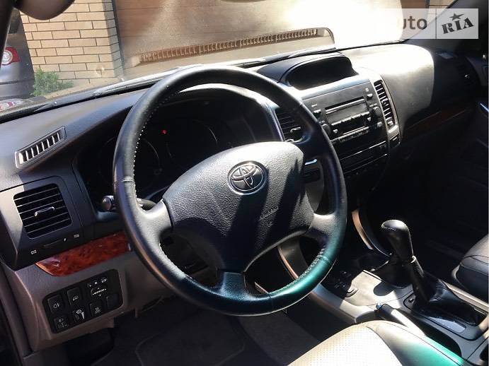 Позашляховик / Кросовер Toyota Land Cruiser Prado 2007 в Харкові