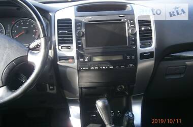 Позашляховик / Кросовер Toyota Land Cruiser Prado 2008 в Полтаві