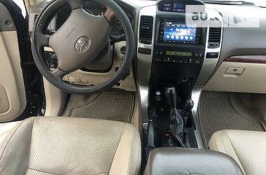 Позашляховик / Кросовер Toyota Land Cruiser Prado 2005 в 