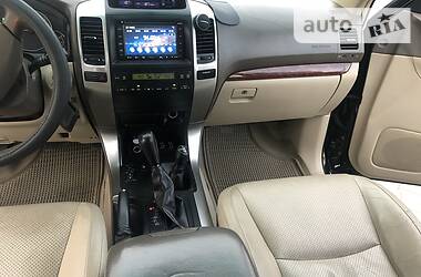 Позашляховик / Кросовер Toyota Land Cruiser Prado 2005 в 