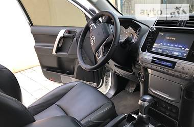 Внедорожник / Кроссовер Toyota Land Cruiser Prado 2018 в 