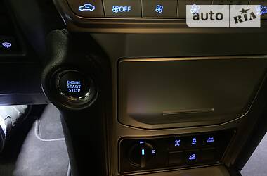 Позашляховик / Кросовер Toyota Land Cruiser Prado 2019 в  фото 39 Позашляховик / Кросовер Toyota Land Cruiser Prado 2019 в