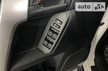 Позашляховик / Кросовер Toyota Land Cruiser Prado 2019 в 