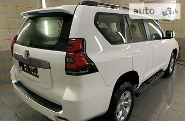 Позашляховик / Кросовер Toyota Land Cruiser Prado 2019 в 