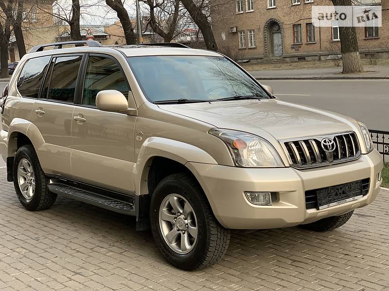 Позашляховик / Кросовер Toyota Land Cruiser Prado 2009 в 