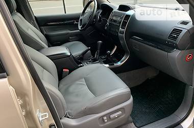 Позашляховик / Кросовер Toyota Land Cruiser Prado 2009 в 