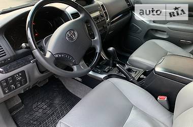 Позашляховик / Кросовер Toyota Land Cruiser Prado 2009 в 