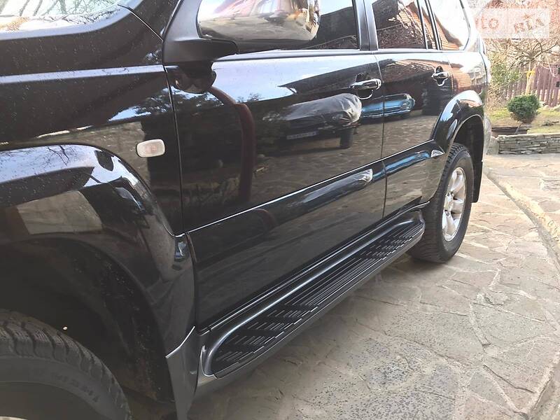 Позашляховик / Кросовер Toyota Land Cruiser Prado 2007 в Івано-Франківську