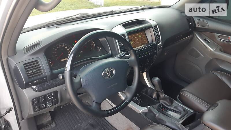 Позашляховик / Кросовер Toyota Land Cruiser Prado 2003 в Миколаєві фото 11 Позашляховик / Кросовер Toyota Land Cruiser Prado 2003 в Миколаєві