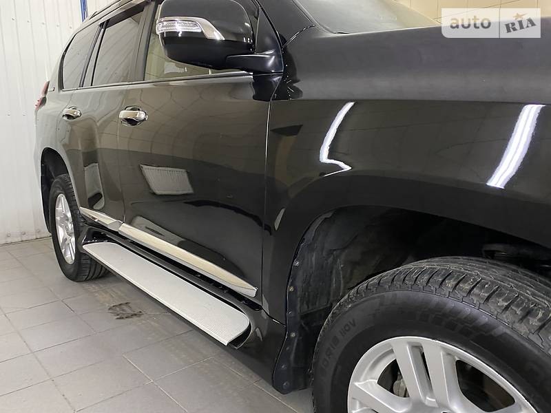 Позашляховик / Кросовер Toyota Land Cruiser Prado 2013 в Умані
