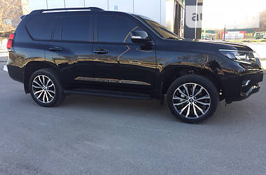 Позашляховик / Кросовер Toyota Land Cruiser Prado 2019 в 
