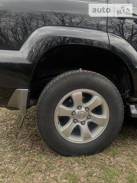 Позашляховик / Кросовер Toyota Land Cruiser Prado 2007 в Борзні