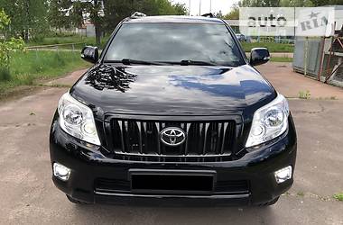 Позашляховик / Кросовер Toyota Land Cruiser Prado 2012 в 