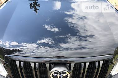 Позашляховик / Кросовер Toyota Land Cruiser Prado 2012 в 