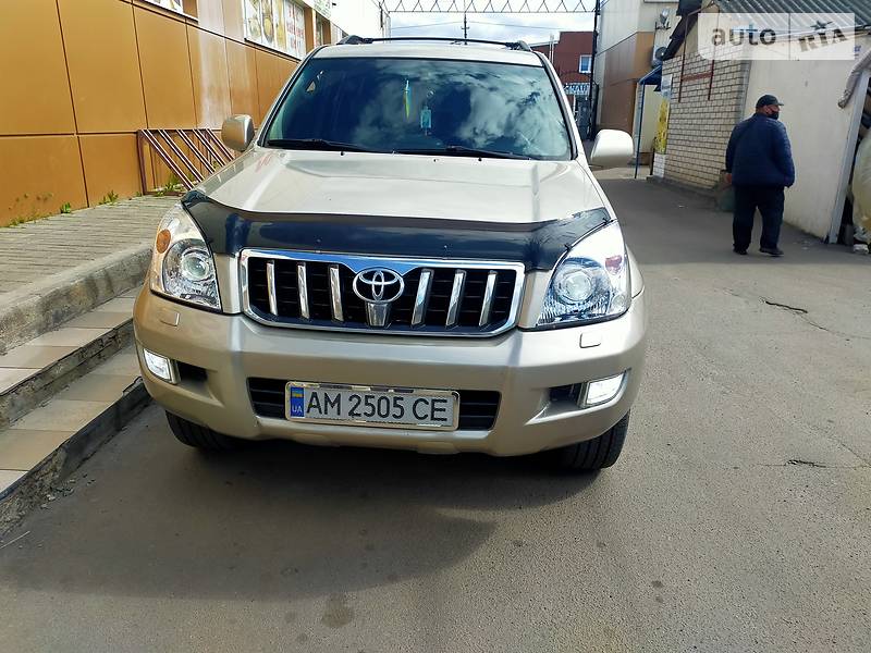 Позашляховик / Кросовер Toyota Land Cruiser Prado 2004 в Житомирі