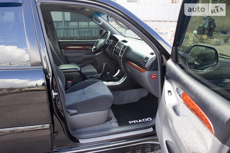 Позашляховик / Кросовер Toyota Land Cruiser Prado 2006 в Запоріжжі